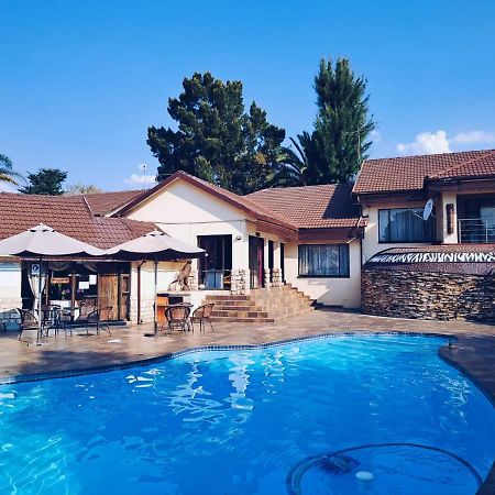 Ecotel Premier Lodge & Conference Centre Беноні Екстер'єр фото