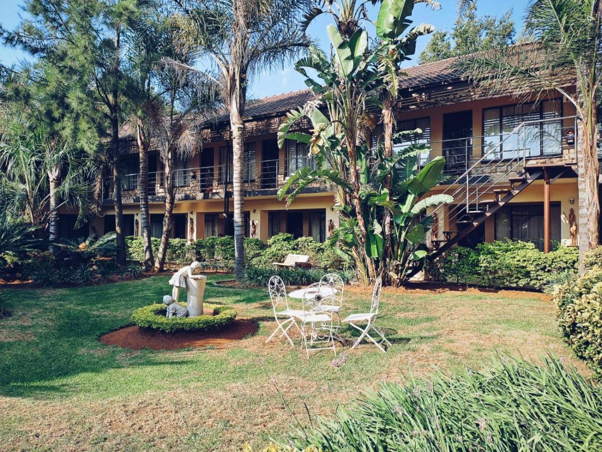 Ecotel Premier Lodge & Conference Centre Беноні Екстер'єр фото